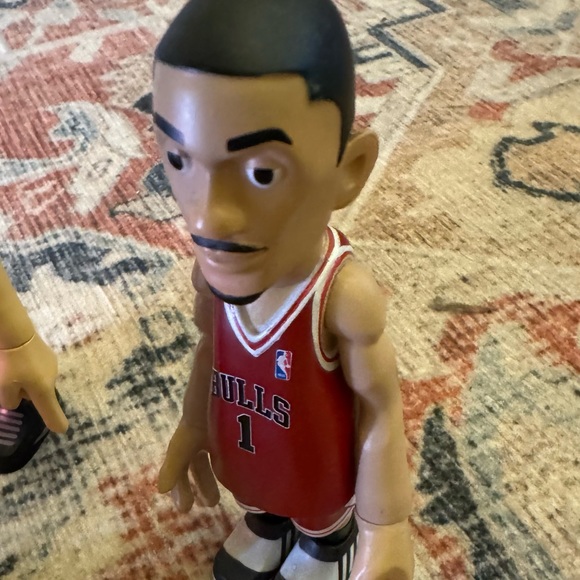 NBA Player Vinyl Toy Set - Only what's shown - Picture 5 of 8